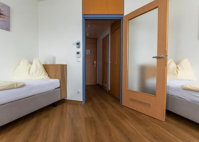 ゾマーハウス 3*